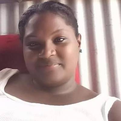 Teeluckdhary Navisha