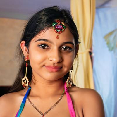 Anushika Ray